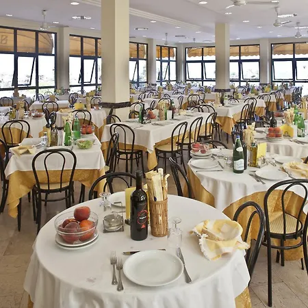 Savoia Hotel 3*