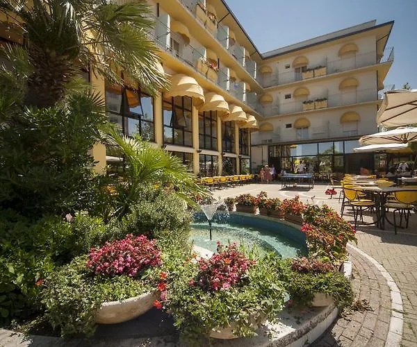 호텔 Savoia 미사노아드리아티코